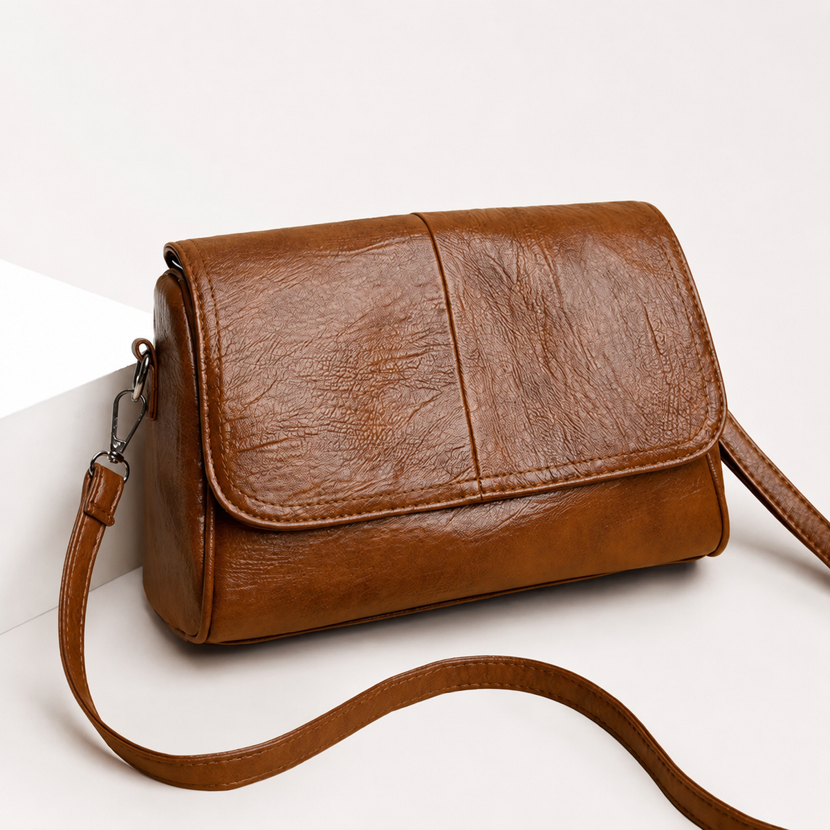 Leonie Bag